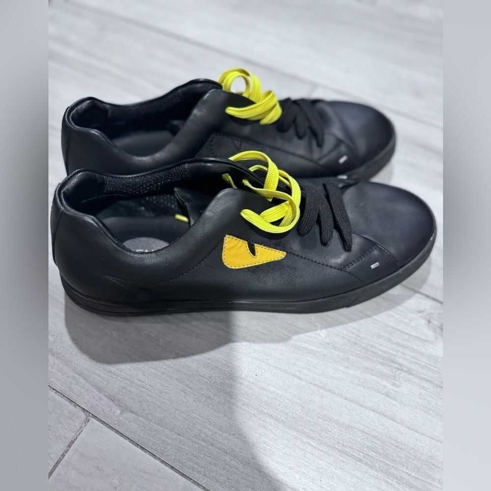 FENDI SNEAKERS